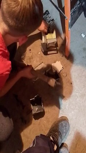 кидаем всё что не нужно в печку