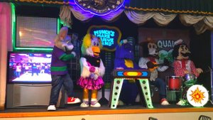 Chuck E. Live - Me and My Friends (Tampa, FL)