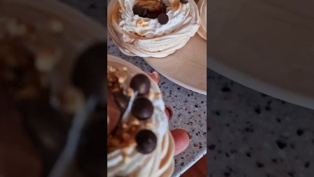 Пасхальные гнезда-безе