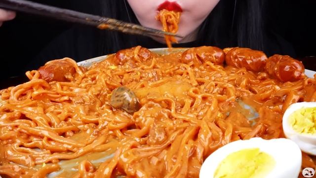 ASMR CHEESY CARBO FIRE  NOODLES, SPICY MUSHROOM, SEAFOOD, CRAB, 꾸덕한 크림 불닭볶음면 먹방, 매운 버섯 먹방MUKBANG