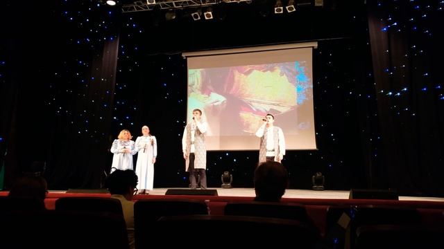 Ансамбль "Лада" – "Вьюн над водой" смотреть онлайн