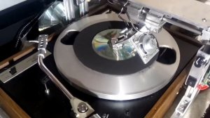 Винилоый  рекордер из алюминиевого профиля