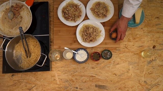 Dania Mikołaja odc. 6 - Makarony dla każdego Spaghetti carbonara i makaron zapiekany смотреть онлайн