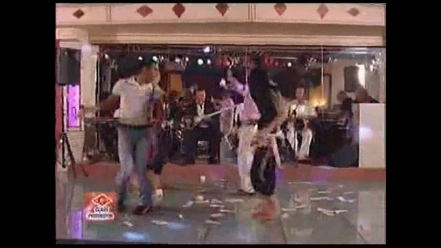 ali yaprak -buranın alayı ankaralı- motor geliyor