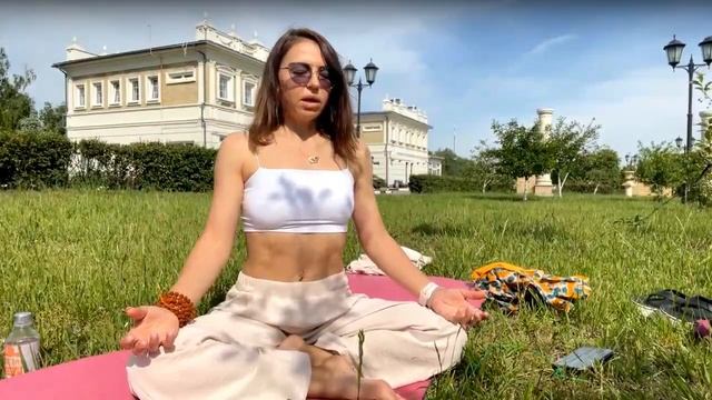 Открытая субботняя йога смотреть онлайн