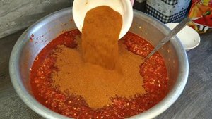 ПРИПРАВА ИЗ ПОЛУГОРЬКОГОПЕРЦА И ЧЕСНОКА ПО КОРЕЙСКИ.К МАНТАМ ЛАГМАНУ,КИМЧИ,ЧИМЧИ,МЯСУ,РЫБЕ.БЕЗ ВАРК