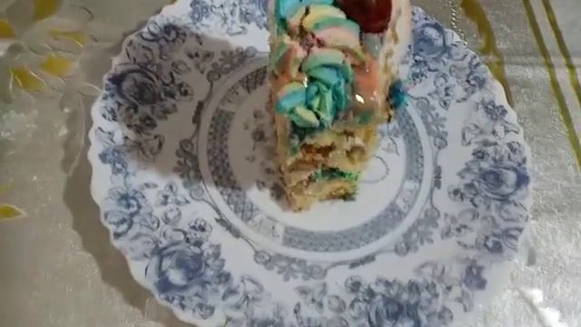 Классический завтрак с яичницей с оливками, с помидорами и с зеленью!Всем доброго утра!