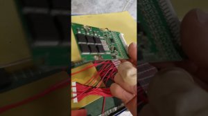 колхозник сгорела BMS, батарея внутри