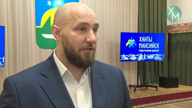 В День добровольца в окружной столице наградили лучших волонтёров