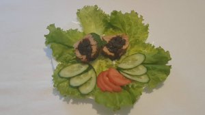 Мясной рулет с черносливом запеченный в духовке