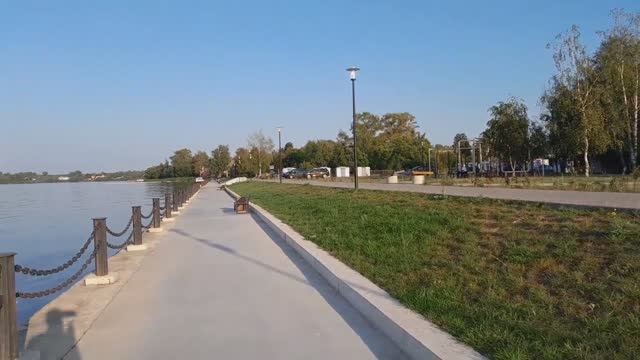 К затопленной колокольне ч.2. Новая набережная в Калязине. Резная усадьба_.