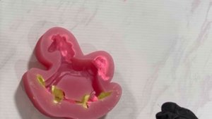 Изготовление фигурки Лошадки на подарок из мыльной основы с помощью молда от Хоббимолд