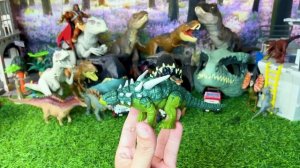 Dino Fan Review: Pyroraptor, Dilophosaurus, Stygimoloch, Mononykus, Rugops Primus, Masiakasaurus !