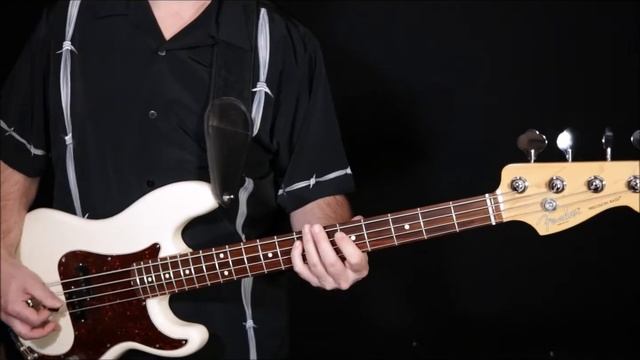 Thin Lizzy - Holy War - Bass Cover смотреть онлайн