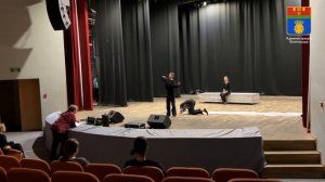 Как кружковцы из ДЮЦ Волгограда готовятся к Новому году сняли на видео