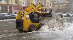 (12+) Коммунальные службы ликвидируют последствия непогоды в Мытищах