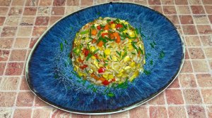 Жареный Рис с Овощами и Яйцом - простой и вкусный рецепт. Готовим вчерашний рис на сковороде.