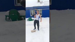 Жим гири 16 кг стоя 82 раза!