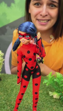 🐞🐞 Игры для девочек - Адриан спасает Леди Баг! #ladybug #игрушки