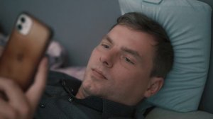 "Микродозинг 2.0" - фильм об одиночестве в цифровую эпоху