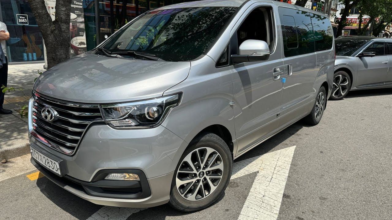 Авто из Кореи "Hyundai Grand Starex"