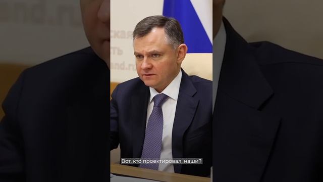 Юрий Слюсарь заинтересовался ненадлежащим состоянием парка Маяковского в Белой Калитве. 😑