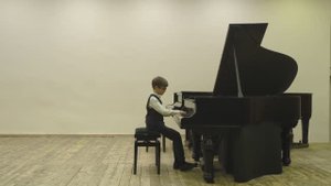 Старостенко Лев, 9 лет. И.С. Бах. Двухголосная инвенция до мажор. К. Дебюсси, "Маленький пастух"