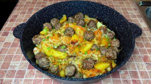 Беру Фарш, Картофель и Квашеную Капусту и готовлю вкусный ужин на сковороде