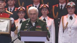 Финал форума Юнармии прошел в театре российской армии в День героев Отечества