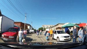 По улицам г. Вольск вокруг центрального рынка -ул. Ленина - Л. Толстого - Водопьянова - Володарског