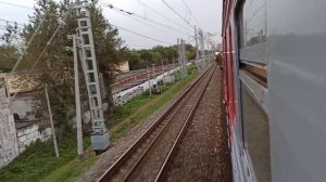 Москва утро вид из окна поезда ЭД4М летит встречный поезд Эг2Тв Иволга