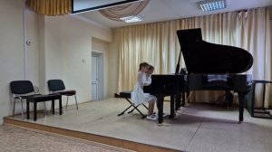 А. Аренский Сказка и Л. Гоббартс Блестящий галоп