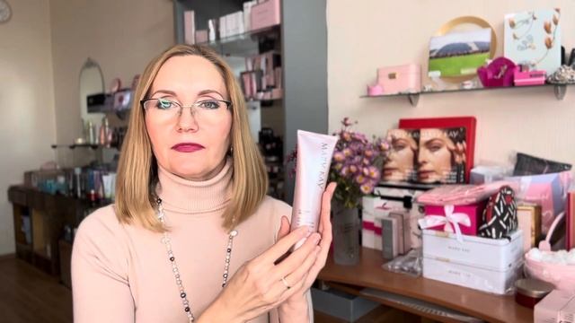 Що робити, коли шкіра активно старіє? Ефективні та інтенсивні засоби  Мері Кей, які боряться!