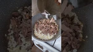 Гуляш за 3 минуты! Из вареного мяса