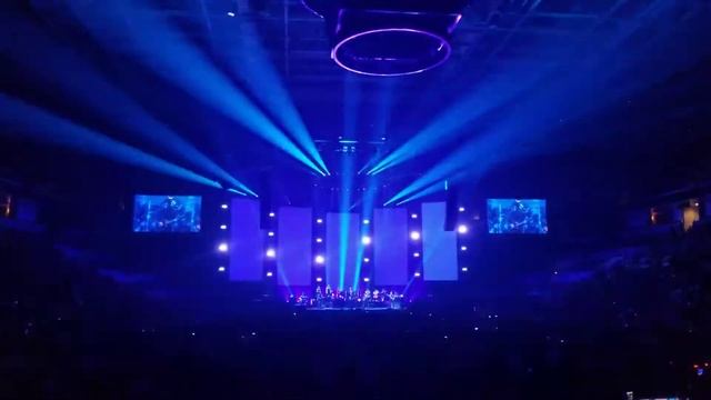 Jeff Lynne's ELO Live - "Mr. Blue Sky" SAP Center - San Jose, CA 6-24-2019 смотреть онлайн