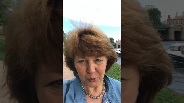 Представлюсь. Я психолог Жанна Жукова