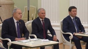 Владимир Путин призвал сделать ситуацию с миграцией комфортной для россиян