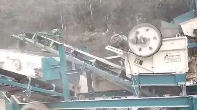 Mobile Plant Jaw Crusher  Shree Mangalam Engineering Dhansura  9428242497