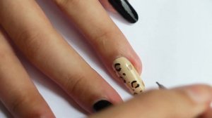 Cheetah / Leopard Animal Print Nail Art | Super Easy!