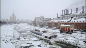 Реки России начали уходить под лед