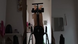 растяжка на инверсионном столе