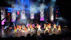 Martin Mkrtchyan and Hripsime Hakobyan concert in Los Angeles with Dynamic Duo Dance studio dancers