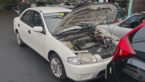 SY381 MAZDA FAMILIA BHA3P-306393 B3-ME