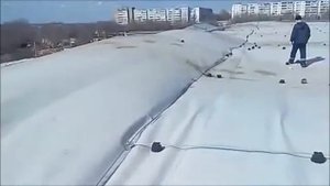 Мембрана слетает из за некачественного монтажа (минусы мембранной кровли)