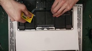 Замена аккумулятора на MacBook Pro Retina 13"