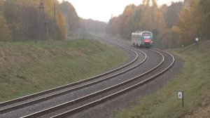 Дизель-поезд ДП3-006 в чудесной осенней локации