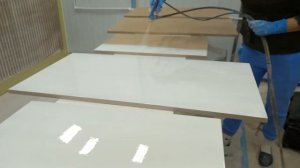 Покраска мебельного фасада безвоздушкой| WIWA