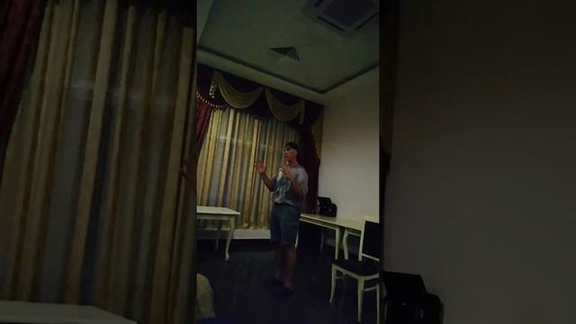 Видео 8. Голтис. Первый день на семинаре Голтиса "Исцеляющий импульс" в Абхазии