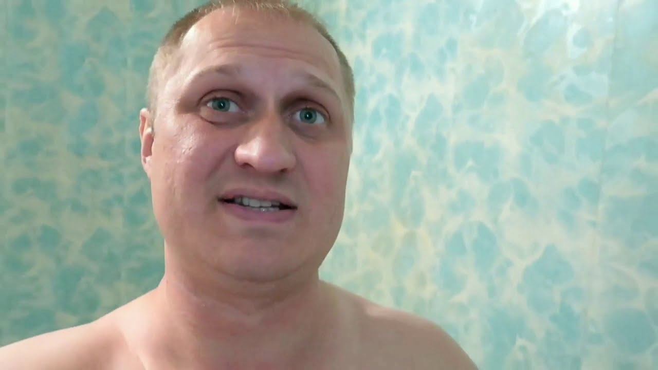 VLOG - КАК Я ПРЕВРАЩАЮСЬ В HowToBasic (пародия) Как приготовить мидии, пиво Крафт