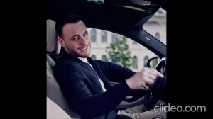 А ПОД ВЕСЁЛЕНЬКИЙ МУЗОН Я СПОЮ ТЕБЕ О ТОМ КАК СМОТРЮ В ТВОИ ГЛАЗА, БУДТО ПО УШИ ВЛЮБЛЁН.........